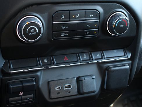 Used 2024 Chevrolet Silverado 3500 W/T w/ WT Convenience Package image 31