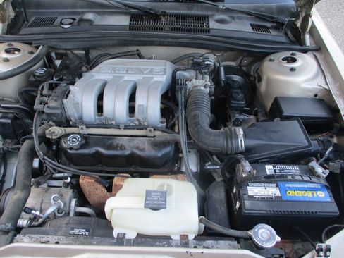 Used 1993 Dodge Dynasty FWD image 40