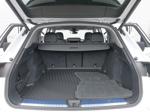 Certified 2025 Audi Q5 Premium Plus w/ Premium Plus AWD/4WD image 12