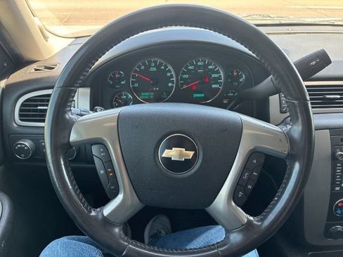 Used 2009 Chevrolet Tahoe LT AWD/4WD image 24