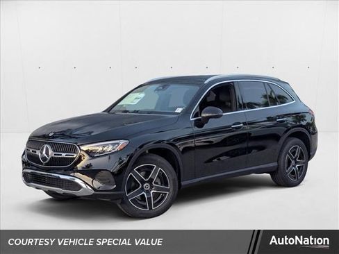 Used 2026 Mercedes-Benz GLC 300 GLC 300 image 1