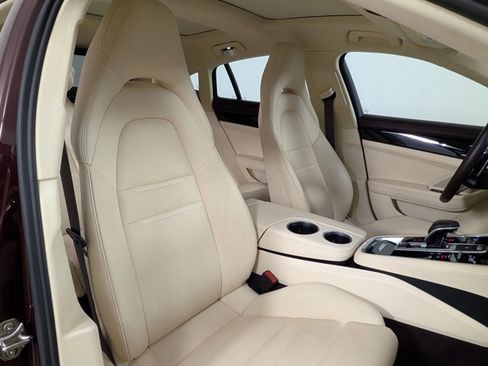 Certified 2020 Porsche Panamera 4S image 24