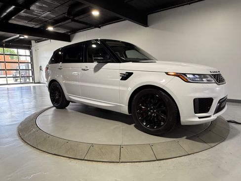 Used 2018 Land Rover Range Rover Sport SE AWD/4WD image 7