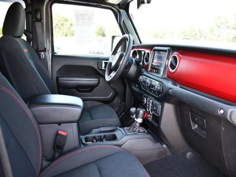Used 2023 Jeep Gladiator Rubicon w/ Trailer Tow Package AWD/4WD image 38