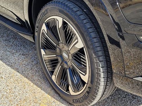 New 2025 Cadillac Escalade IQ Sport 2 image 4