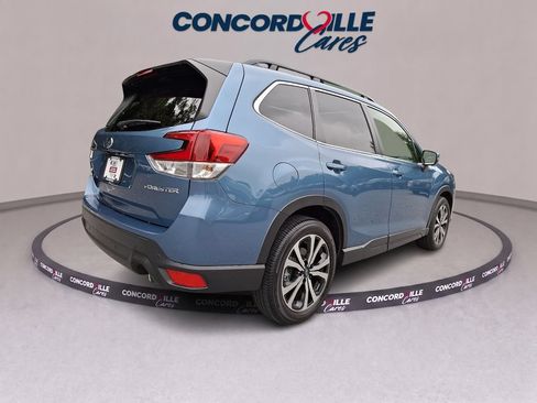 Used 2024 Subaru Forester Limited AWD/4WD image 7