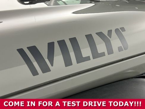 Used 2022 Jeep Wrangler Unlimited Willys image 33