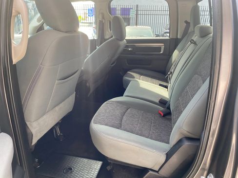 Used 2016 RAM 1500 Big Horn AWD/4WD image 9
