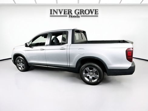 Used 2024 Honda Ridgeline TrailSport image 7