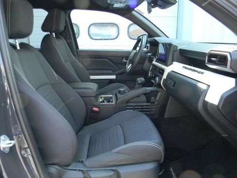 Used 2024 Toyota Tacoma TRD Sport AWD/4WD image 24