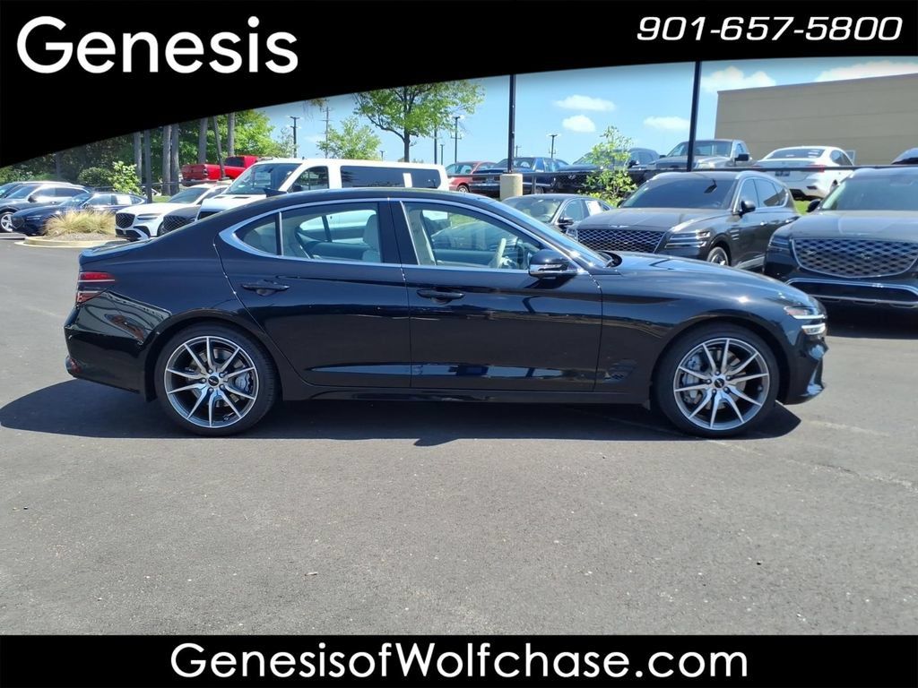 Used 2026 Genesis G70 2.5T Prestige RWD image 6