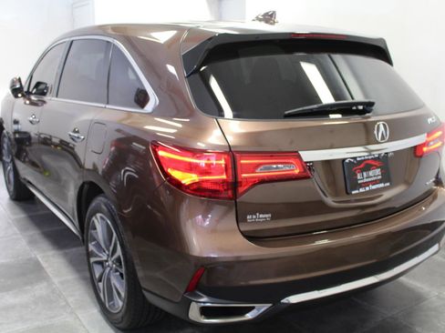 Used 2019 Acura MDX SH-AWD w/ Technology Package image 4