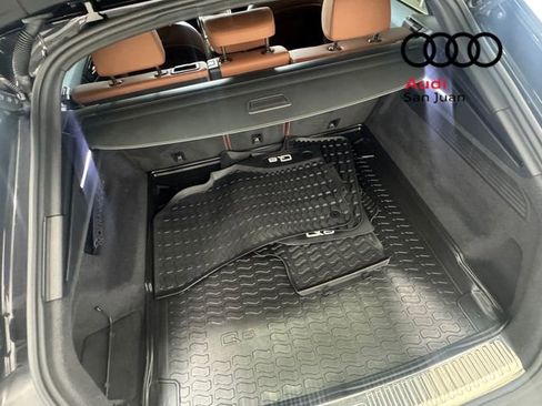 Used 2021 Audi Q8 Premium Plus w/ Premium Plus Package image 8