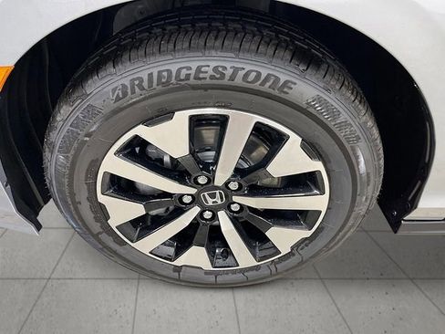 New 2026 Honda Odyssey EX-L image 10