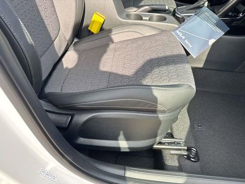 New 2026 Kia Seltos S FWD image 14