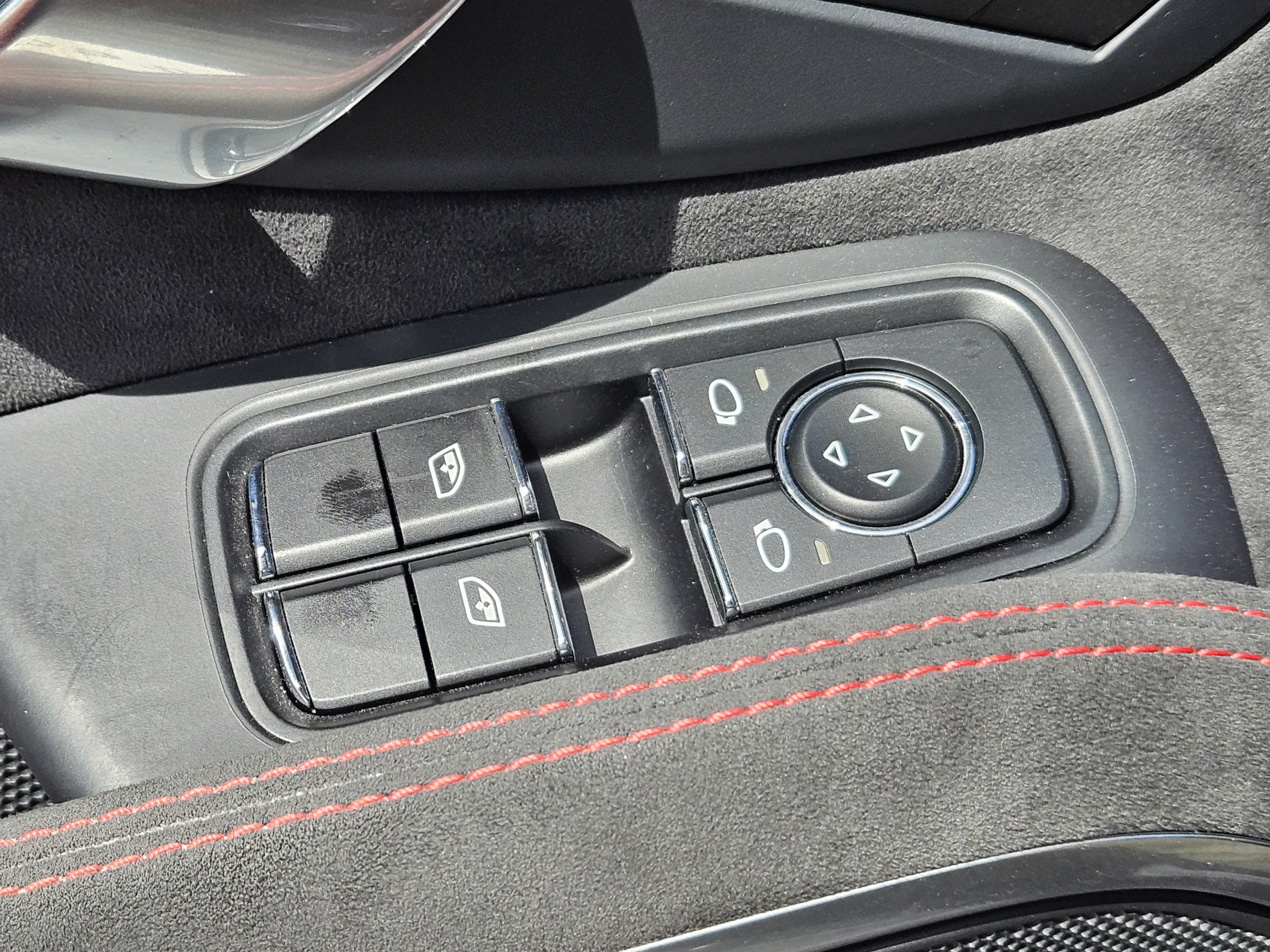 Used 2019 Porsche 911 Targa 4 GTS AWD/4WD image 15