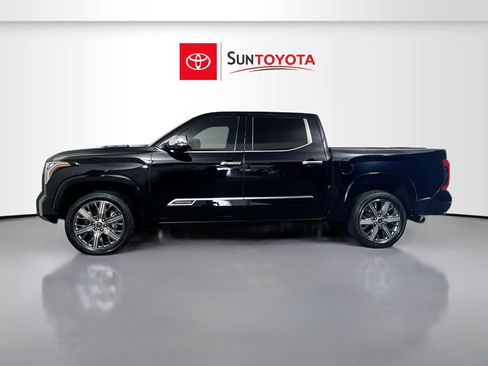 Used 2024 Toyota Tundra Capstone AWD/4WD image 7