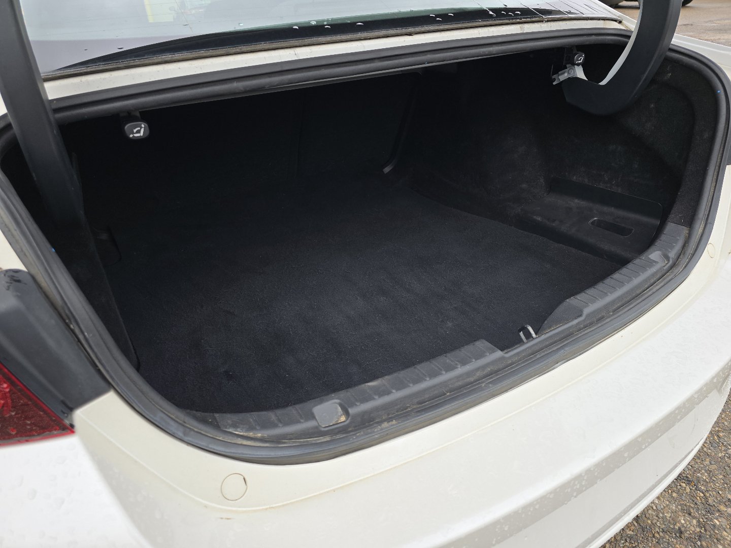 Used 2023 MAZDA MAZDA3 s FWD image 20