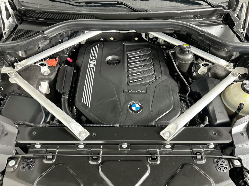 Used 2019 BMW X7 xDrive40i w/ Premium Package AWD/4WD image 32