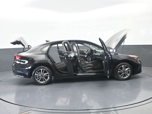 Used 2023 Kia Forte LXS FWD image 67