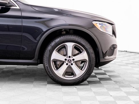 Certified 2019 Mercedes-Benz GLC 300 4MATIC image 29