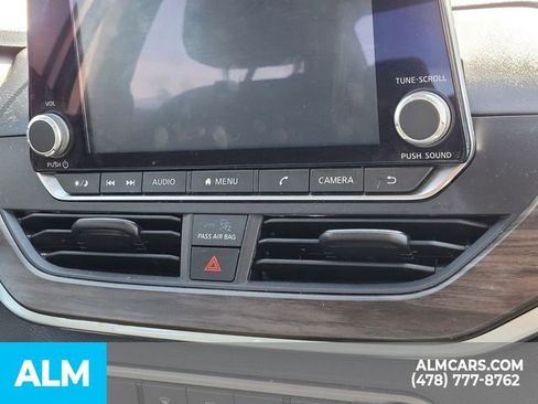 Used 2024 Nissan Altima 2.5 SV FWD image 20