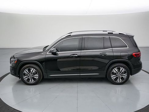 Used 2024 Mercedes-Benz GLB 250 image 8