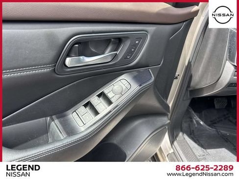 Certified 2023 Nissan Rogue SL AWD/4WD image 13