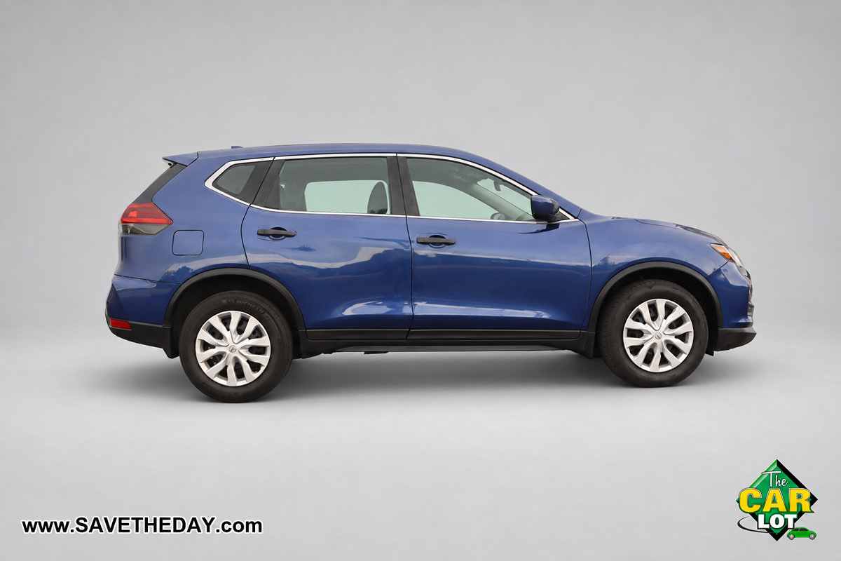 Used 2020 Nissan Rogue S FWD image 9