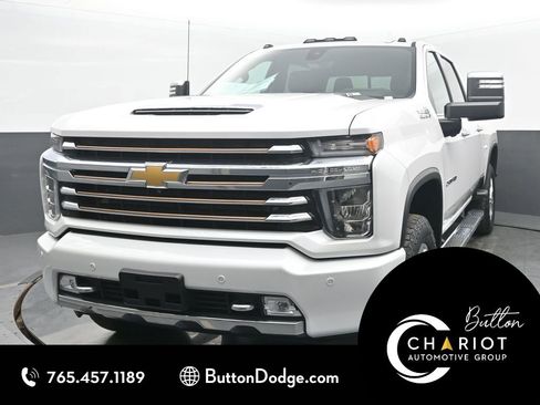 Used 2022 Chevrolet Silverado 2500 High Country image 1