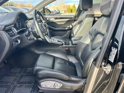 Used 2020 Porsche Macan S image 14