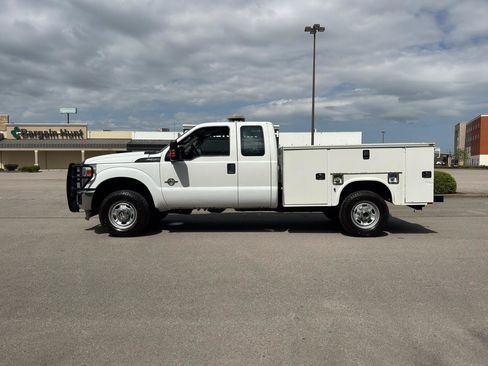 Used 2015 Ford F350 XL w/ Power Equipment Group AWD/4WD image 2