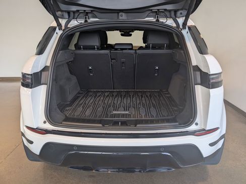 Used 2025 Land Rover Range Rover Evoque S image 5