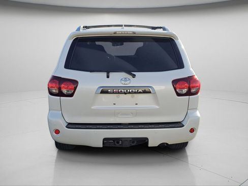 Used 2021 Toyota Sequoia Platinum image 27