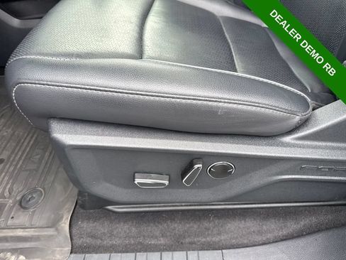 Used 2025 Ford F150 Lariat w/ Equipment Group 502A High AWD/4WD image 27