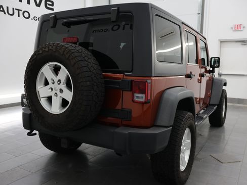 Used 2014 Jeep Wrangler Unlimited Sport w/ Quick Order Package 24S AWD/4WD image 4