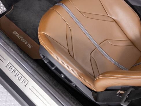 Certified 2022 Ferrari 812 GTS image 6