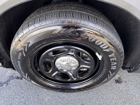 Used 2022 Ford Explorer 4WD Police Interceptor image 26