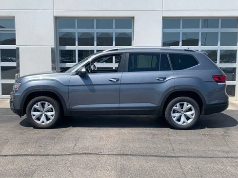 Used 2018 Volkswagen Atlas SE AWD/4WD image 3
