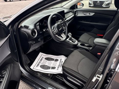 Used 2024 Kia Forte LXS image 10