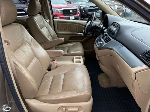 Used 2010 Honda Odyssey EX-L image 21
