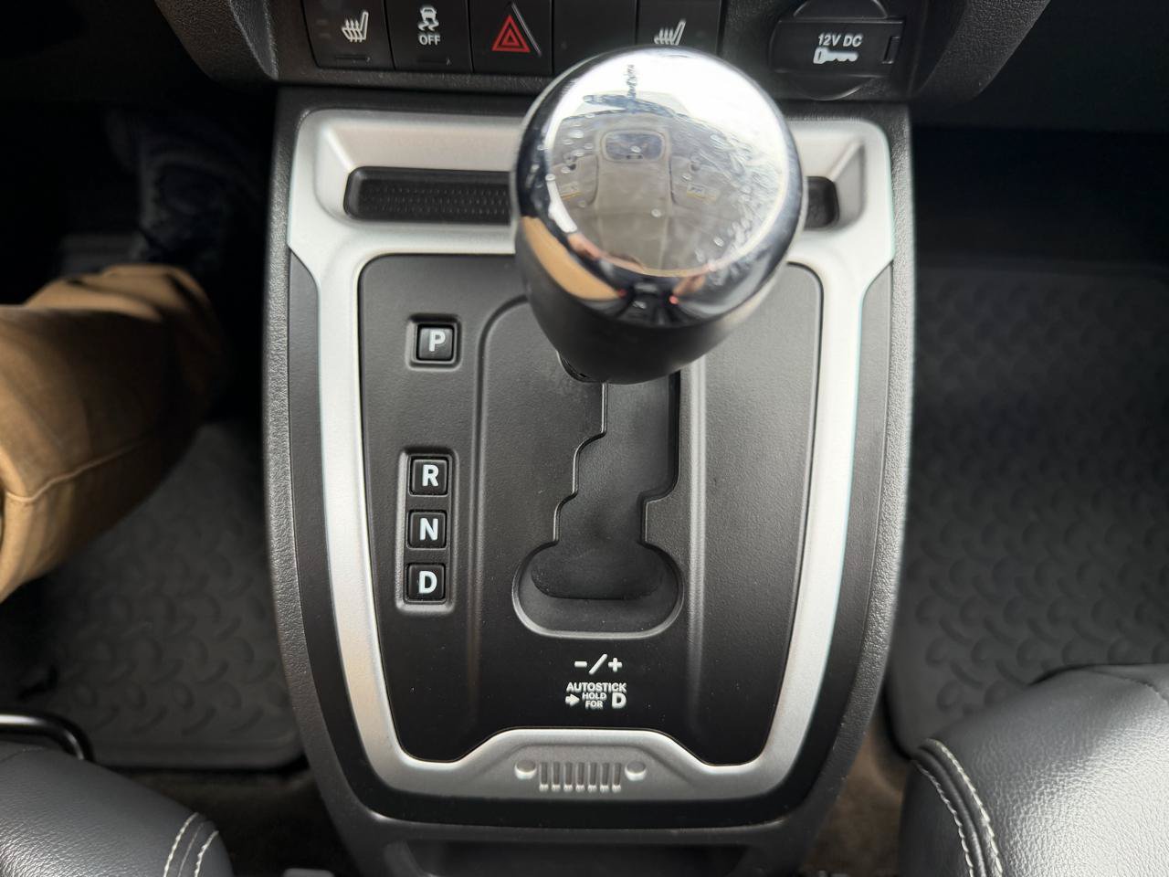Used 2014 Jeep Compass Latitude w/ All Weather Capability Group AWD/4WD image 33