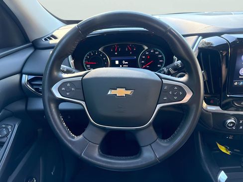 Used 2021 Chevrolet Traverse LT w/ LT Premium Package AWD/4WD image 22