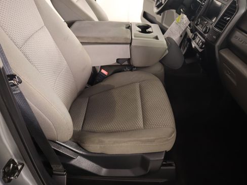 Used 2020 Ford F250 XLT image 12