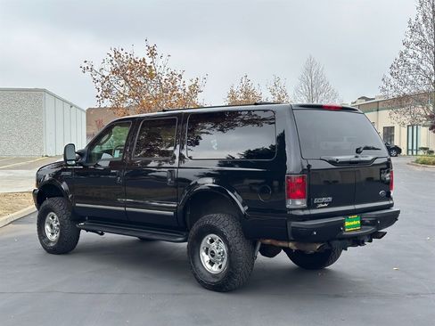 Used 2003 Ford Excursion Limited image 3
