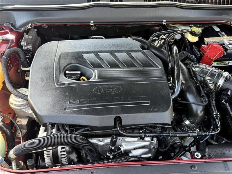 Used 2016 Ford Fusion SE w/ Equipment Group 201A FWD image 16