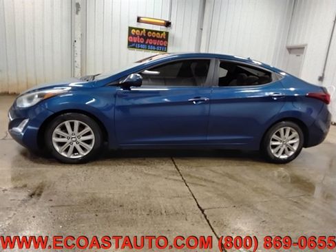 Used 2015 Hyundai Elantra SE w/ Option Group 02 image 5