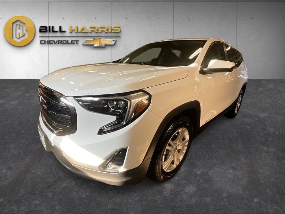 Used 2021 GMC Terrain SLE FWD image 1