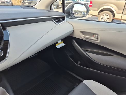 Used 2026 Toyota Corolla LE image 18