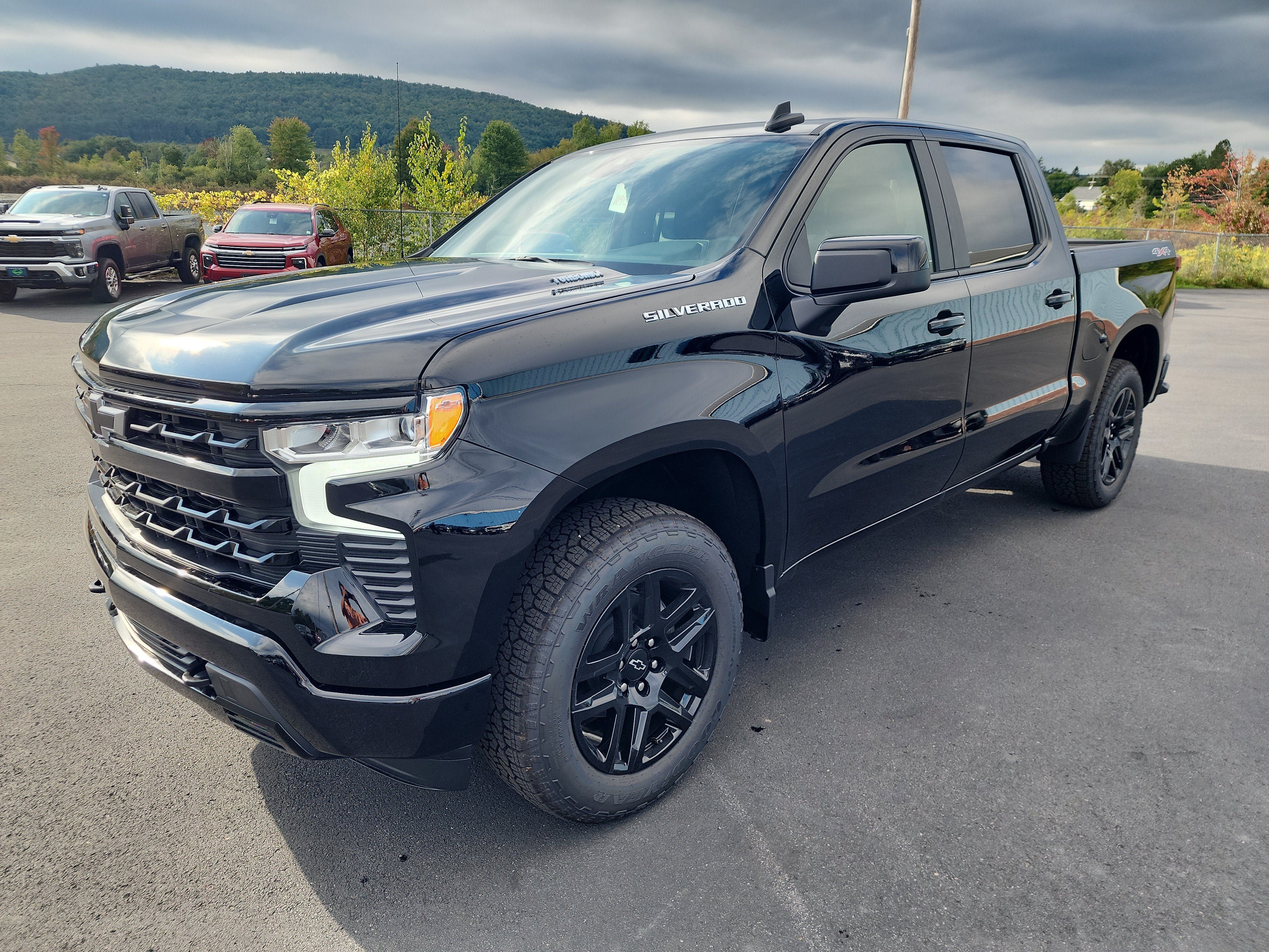 New 2026 Chevrolet Silverado 1500 RST w/ RST Select Package AWD/4WD image 4